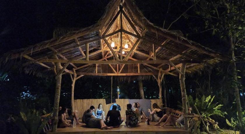 Peaceland Backpackers Hostel Hostel in Panglao