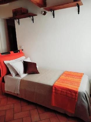 LA CASINA DI SANT'AGOSTINO Apartment in Colle di Val d Elsa