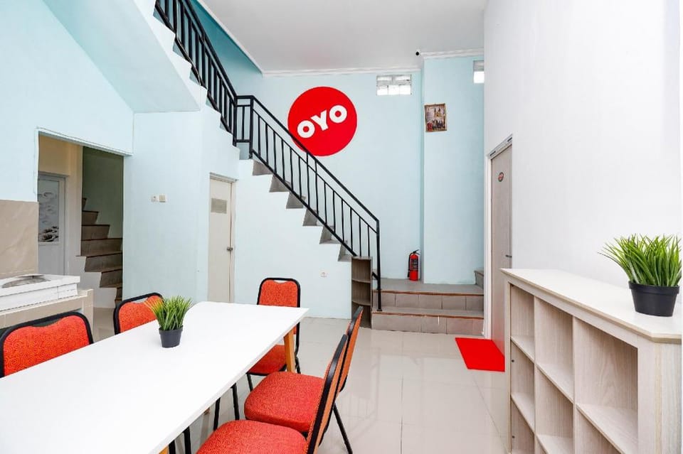 Hotel O New Puspa Residence Hotel in Indonesia