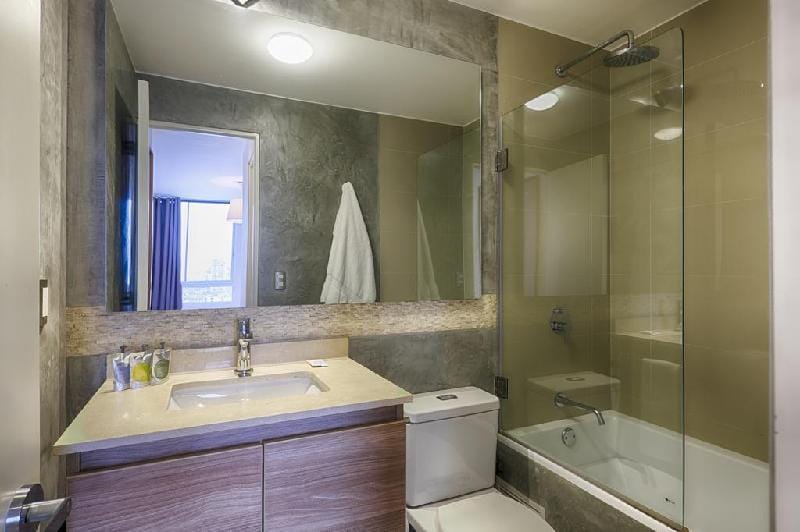 Cozy Two Bedroom in LUXURY building Apartment in Barranco