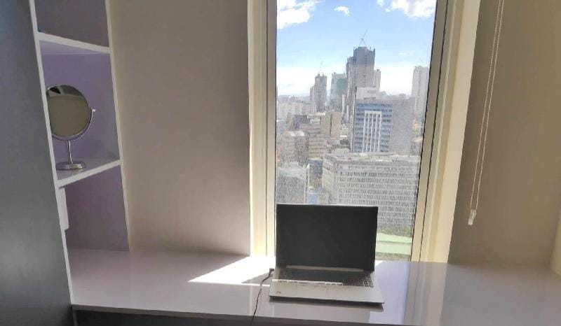 Manila Bay, Rizal Park VIEW+WIFI+NETFLIX+PARKING Apartment in Pasay