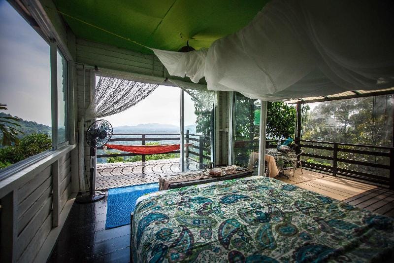 Mendung Escape Front House Vacation rental in Kuching