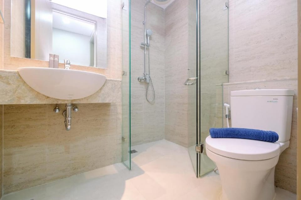 New Furnished 1BR Apt at Gold Coast By Travelio Apartment in Jakarta