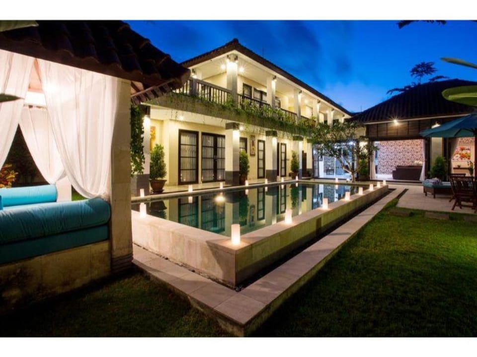 Cozy 4 BR Villa Seminyak NE45A Villa in North Kuta
