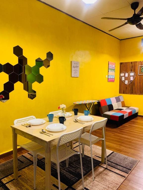 AMMAR HOMESTAY 1 Vacation rental in Terengganu, Malaysia