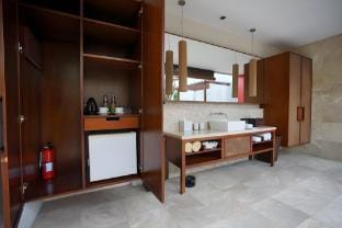 Comfortable 1 BR Spa Villa #V455 Villa in Kuta