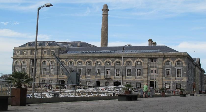 45 Brewhouse - Royal William Yard Apartment in Plymouth