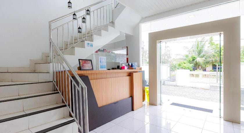 RedDoorz Syariah near Transmart Lampung Bed and Breakfast in Indonesia