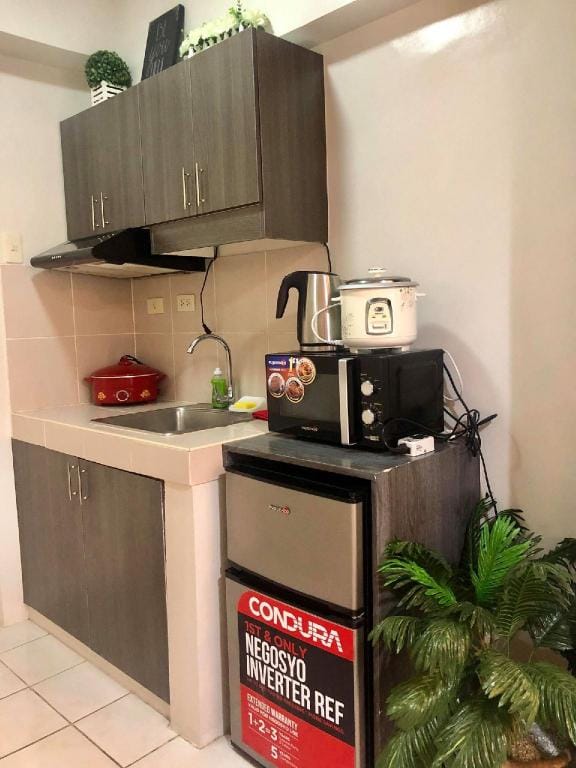 Casa De Roanne Tagaytay Staycation Apartment in Tagaytay