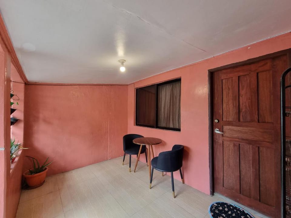 Montalban Transient House 1 Vacation rental in Antipolo