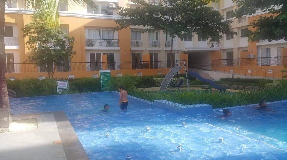 Sanremo Oasis Condominium - 3 Bedroom Apartment in Cebu City