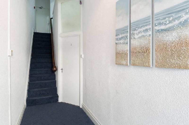 Pleasure Holiday Apartments - Apt 5 Apartment in Blackpool