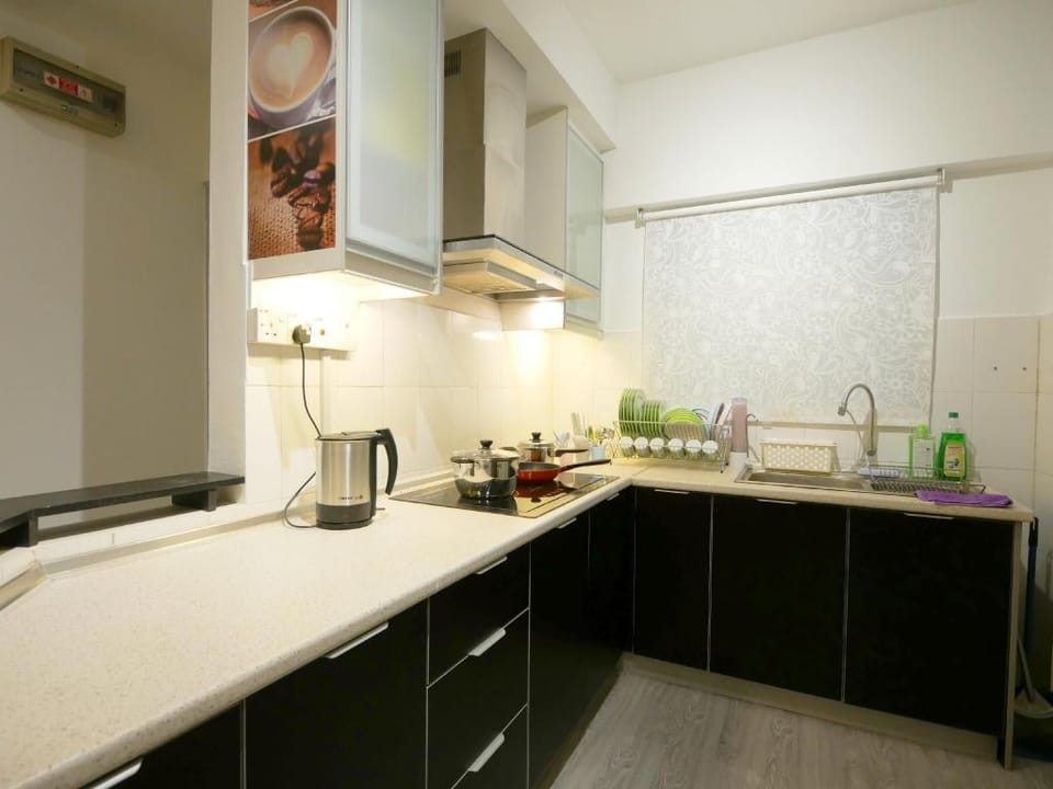 Romantic Full House 3BR King bed Velocity Cityview Vacation rental in Federal Territory of Kuala Lumpur