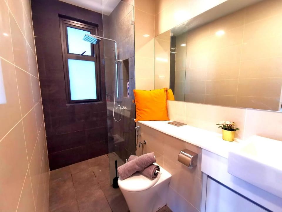 Setia Sky 88  Level36 Family Living Houzz Apartment in Johor Bahru