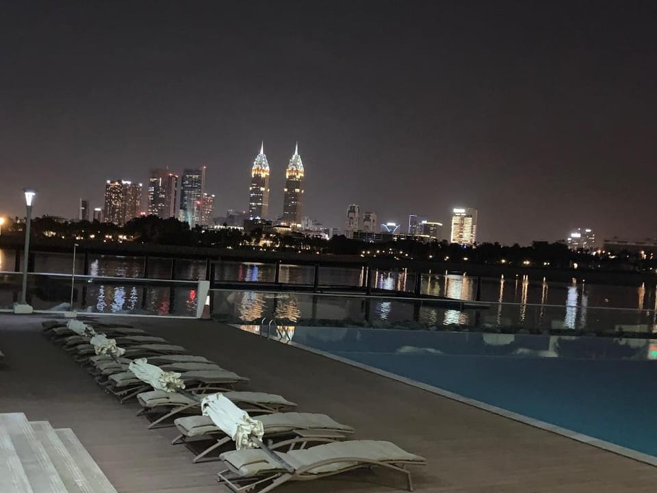 beautiful see view apartment in heart of palm Apartment in Dubai