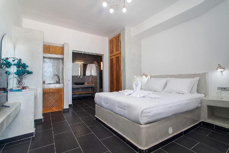 Sea & Sun, Luxury Beach House Apartment in Santorini