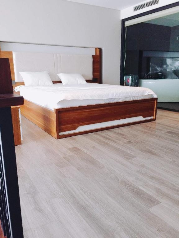 Nice view, clear, romatic Apartment in Laos
