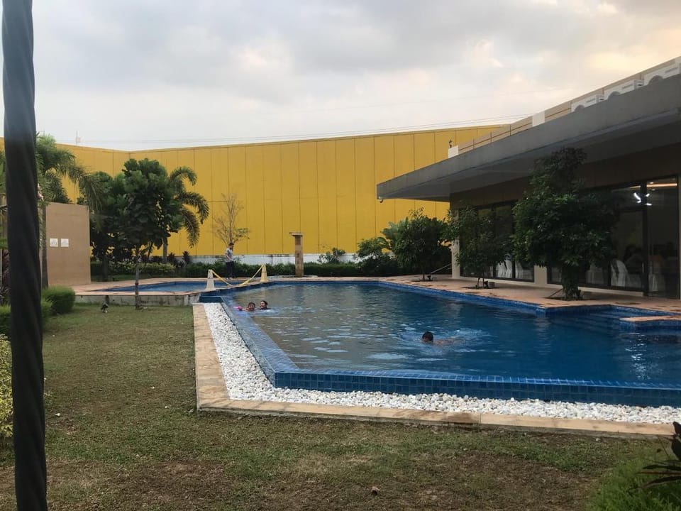 The Hive taytay by Ms Janice Apartment in Antipolo