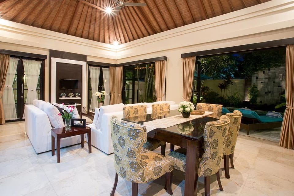 One Bedroom Pool Villa #M3. Villa in North Kuta