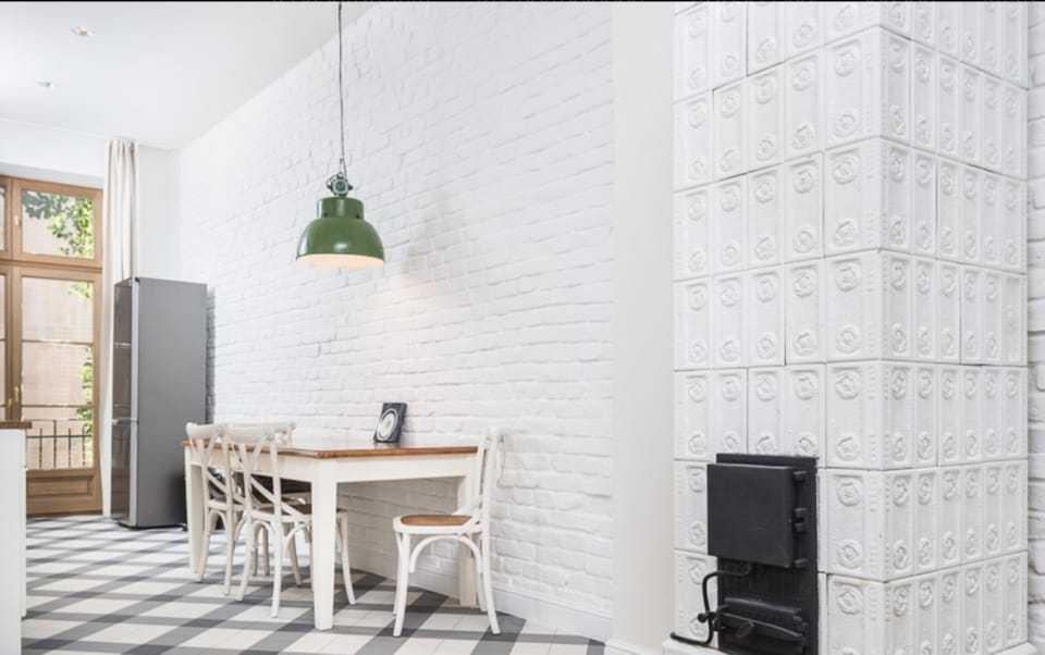 Gorgeous apartment in noble historical house  Apartment in Krakow