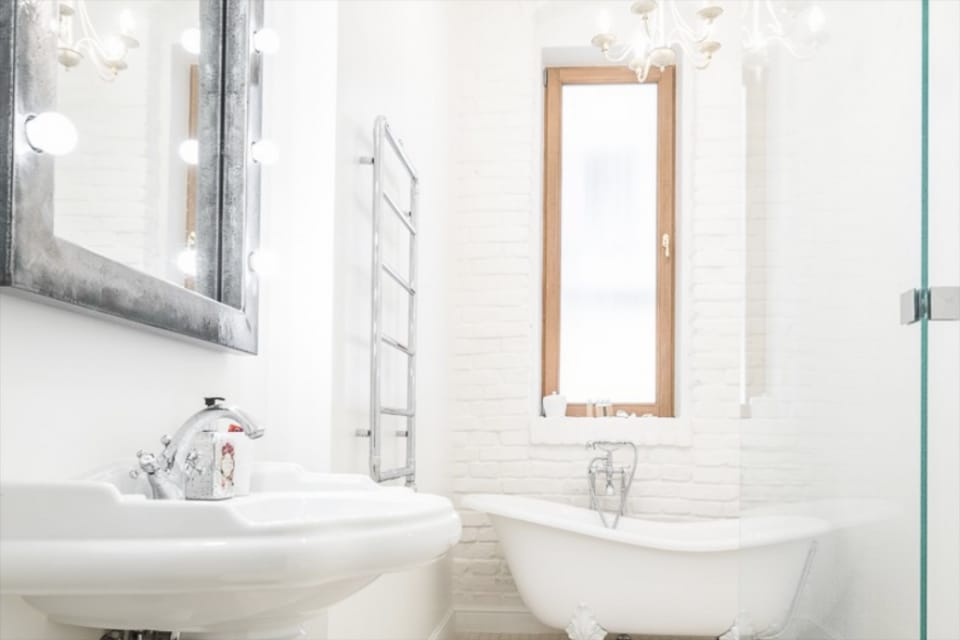 Gorgeous apartment in noble historical house  Apartment in Krakow