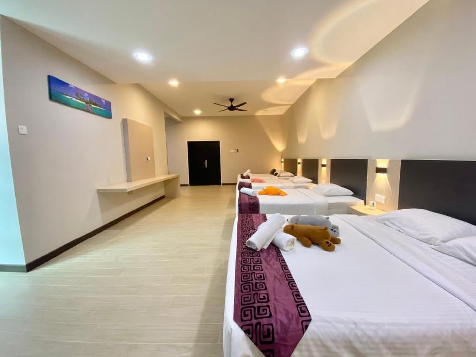 Luxury Townhouse II | Private 5 Star, 14Pax | Vacation rental in Kedah