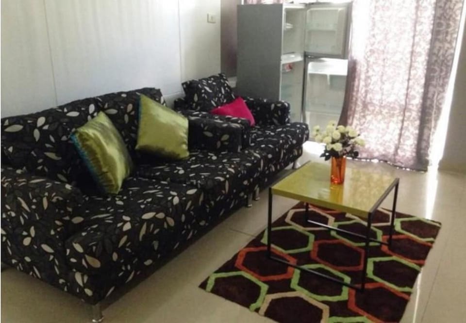 I-House Laguna RCA Apartment in Bangkok