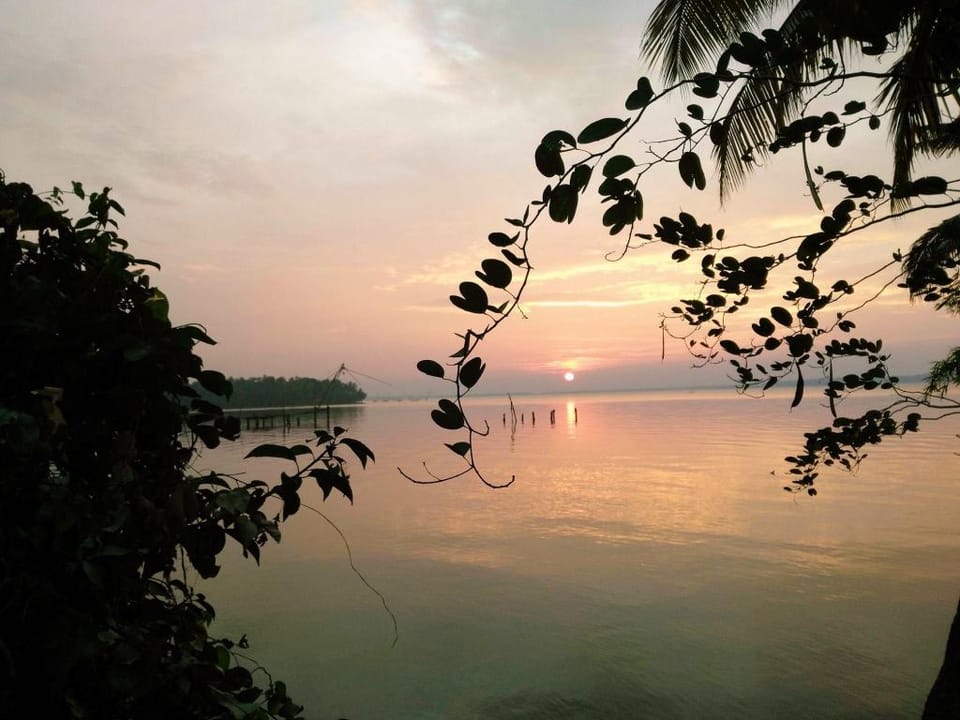 Ashirvad Homestay, Ashtamudi Lake Apartment in Kerala