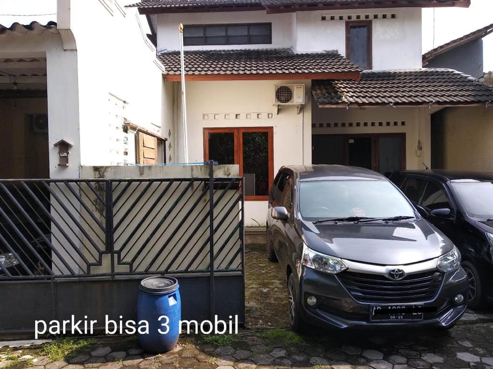 Hana homestay Yogyakarta Vacation rental in Special Region of Yogyakarta
