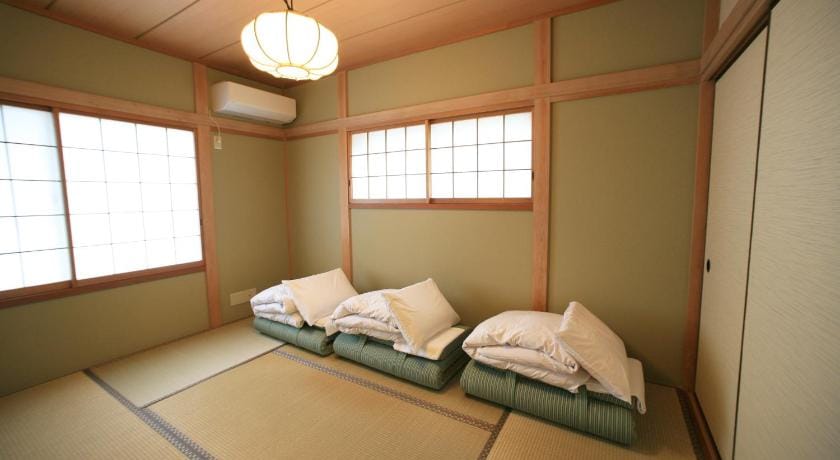 iHouse Ataminchi - panoramic view of Atami City  Vacation rental in Shizuoka Prefecture