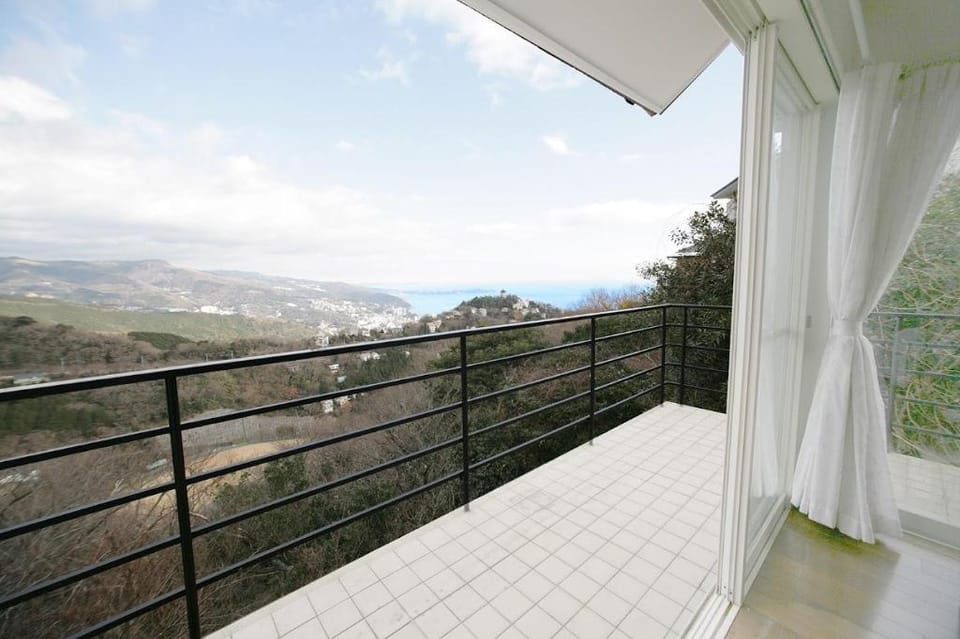 iHouse Ataminchi - panoramic view of Atami City  Vacation rental in Shizuoka Prefecture