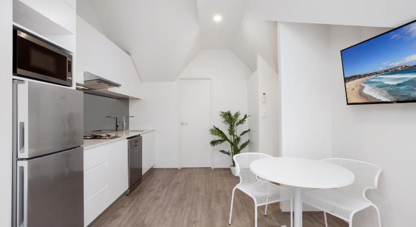 Bondi Beach Studios Suite 2 Apartment in Sydney