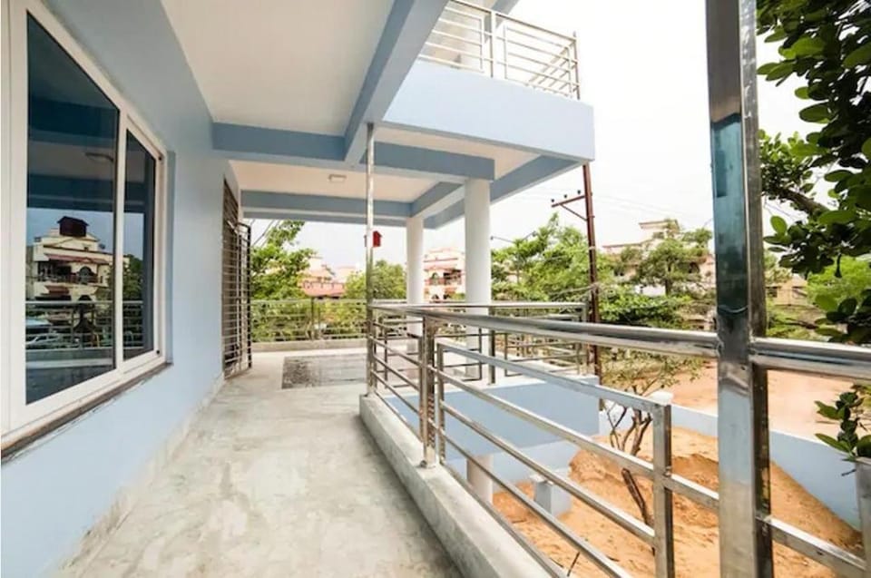 Lovely 7 Bedroom Villa with Greenery All Around Apartment in Bhubaneswar