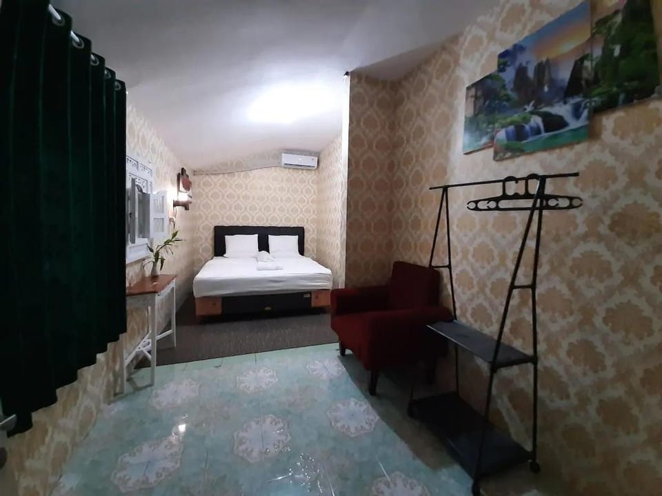Sawunggalih homestay Vacation rental in Yogyakarta
