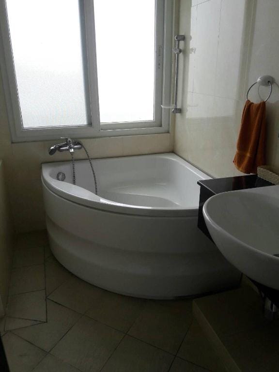 Nice 3BR Apt, River Front view, near Asiatique Apartment in Bangkok