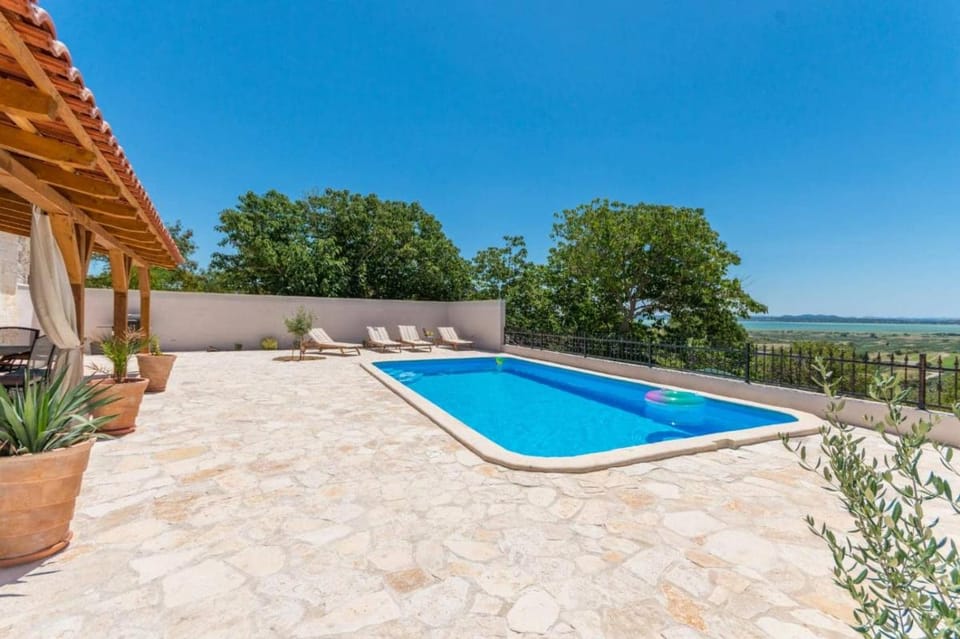 Stone villa Oasis Vrana lake Villa in Šibenik-Knin County, Croatia