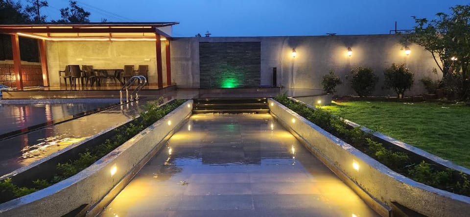 High Garden Villa Hotel in Maharashtra