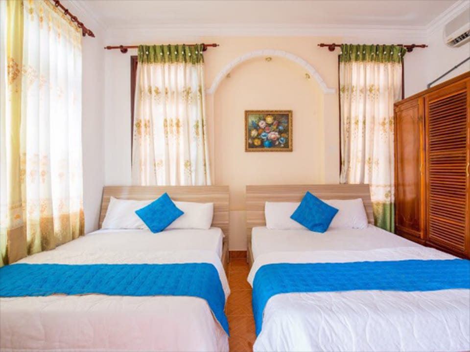 Family Villa. 4 rooms, Vung tau  Coastal city Villa in Vung Tau