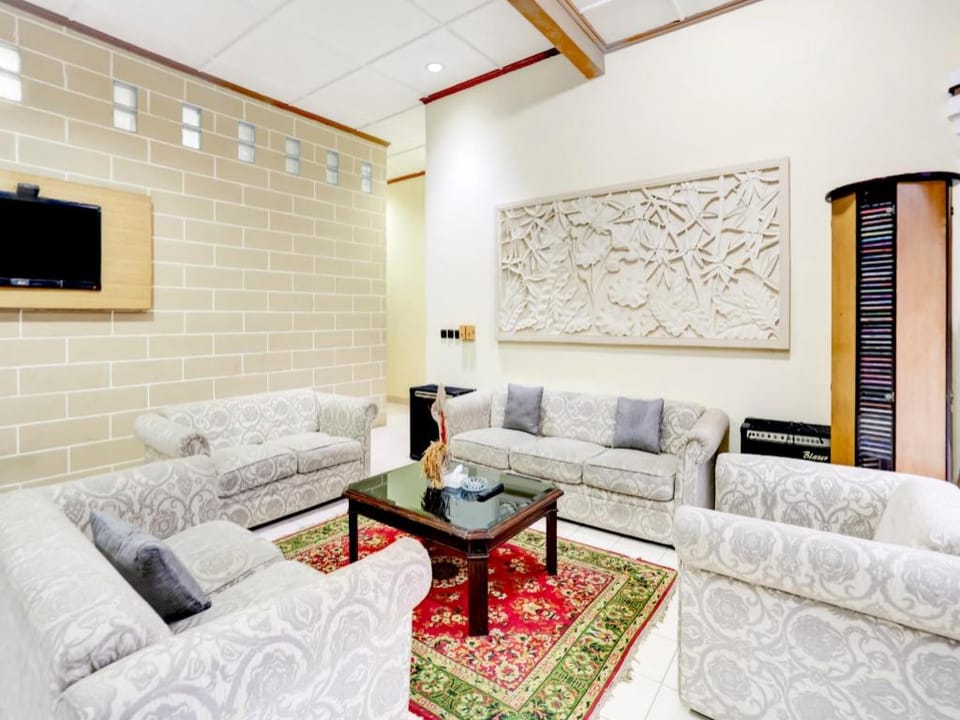 Hotel O Tobana Pejaten House Hotel in South Jakarta City