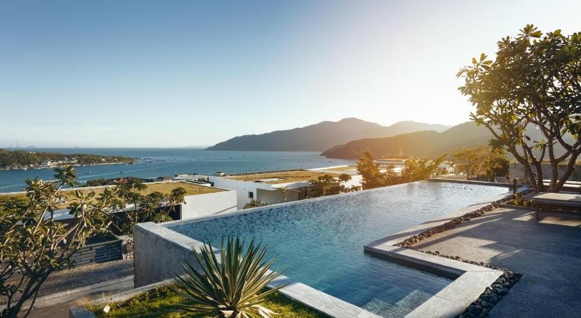 MARIANA VILLA 5 BEDROOMS, POOL, SAUNA AND JACUZZI Villa in Nha Trang