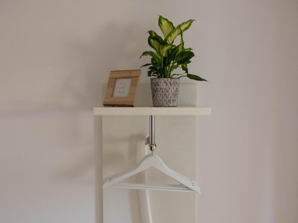 Moderne Gartenwohnung, Netflix, 5 min zum Bahnhof Apartment in Vorarlberg, Austria