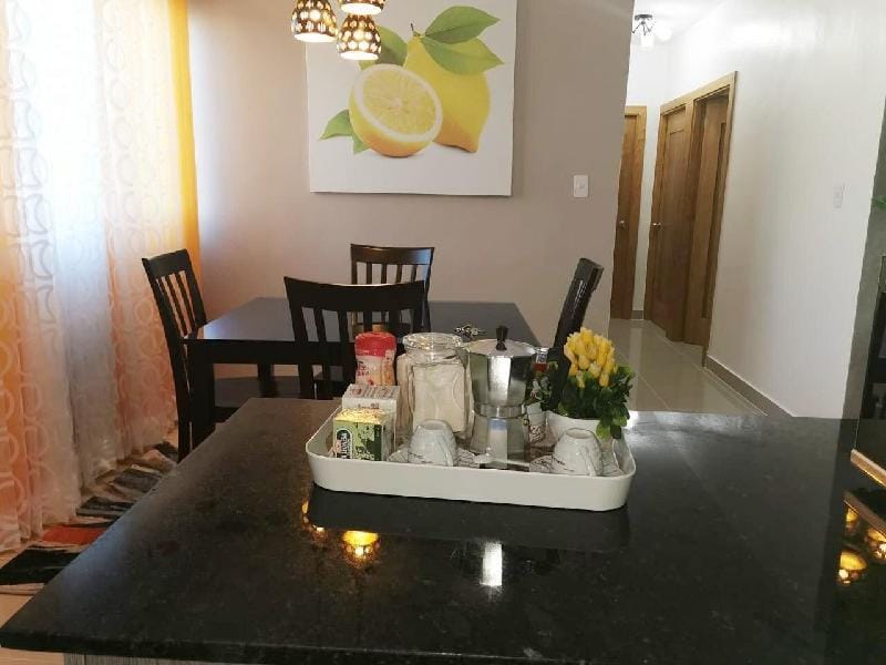 Oasis - Swimming Pool, Netflix, WIFI, AC, CATV 3 Apartment in Santiago de los Caballeros