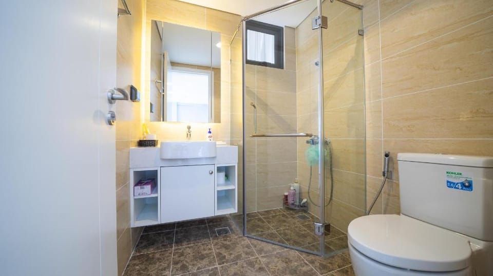 Apartment 1br D’capitale Tran Duy Hung street Apartment in Laos
