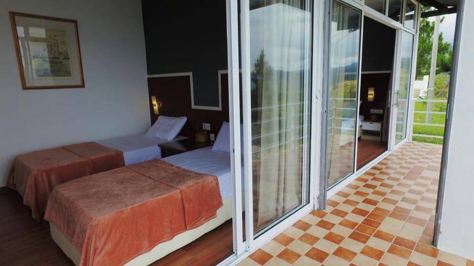 Private Adjacent Room @The Hill Kinabalu, Ranau Vacation rental in Sabah
