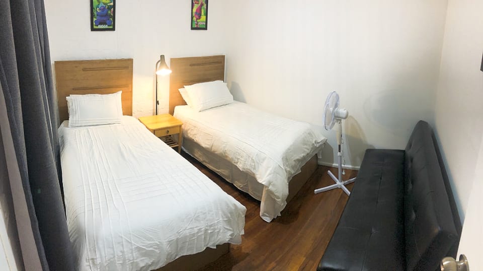 Clean Linen free stuff No. 2 Vacation rental in Parramatta