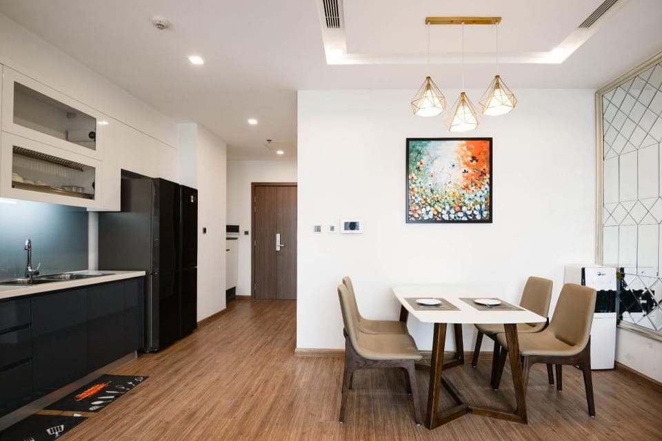 HANOI 5* APARTMENT / SERVICED 24-24 Apartment in Hanoi