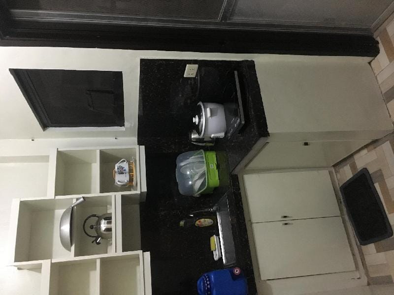 DMM GUESTHOUSE 1  Apartment in Calabarzon