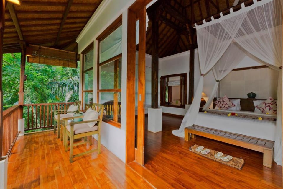 Luxury 1 BR Seating Area w Forest Garden #V499 Villa in Tampaksiring