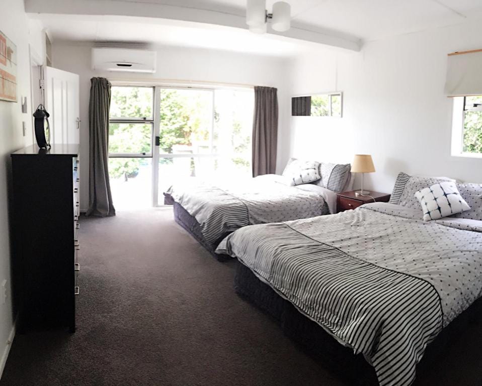 Mountain Lakeview Paradise Vacation rental in Rotorua