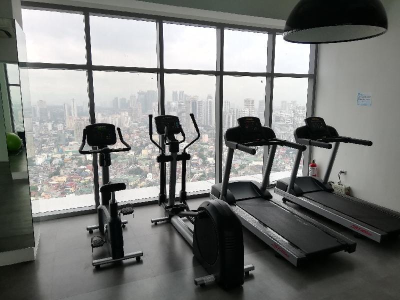 Acqua Residences. Quiet room to stay. Apartment in Mandaluyong